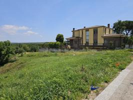 TERRENO EN VENTA EN SILS, GIRONA , A 10 MIN DEL CLUB DE GOLF PGA CATALUNYA photo 0