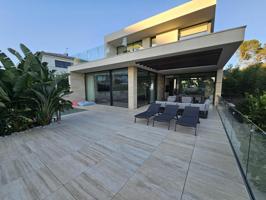 VILLA DE LUJO MODERNA CON VISTAS AL MAR EN VENTA EN SANT ANTONI DE CALONGE, COSTA BRAVA photo 0