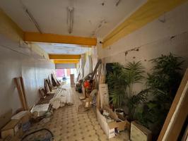 LOCAL COMERCIAL EN VENTA AL INICIO DE CALLE JOVARA CALELLA, BARCELONA photo 0