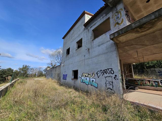 CASA EN ESTRUCTURA EN VENTA EN MAS REIXACH PALAFOLLS photo 0