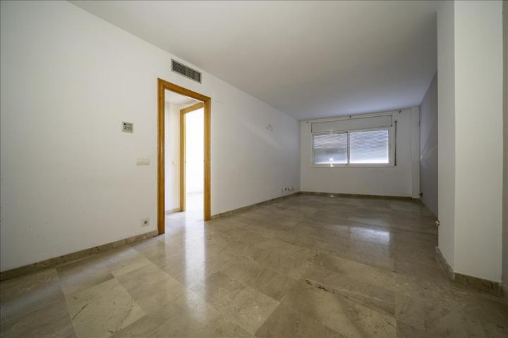 PISO EN PLANTA BAJA EN VENTA EN BLANES, GIRONA photo 0