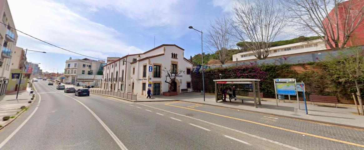 TERRENO URBANO EN VENTA EN CALELLA CON PROYECTO PARA 46 VIVIENDAS, PARKING, TRASTEROS photo 0