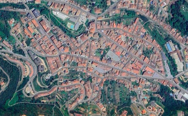 3 TERRENOS URBANOS CONTIGUOS EDIFICABLES EN VENTA EN ARBÚCIES, GIRONA photo 0