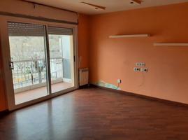PISO PARA REFORMAR A LA VENTA EN EL MUNICIPIO DE LLORET DE MAR, GIRONA photo 0
