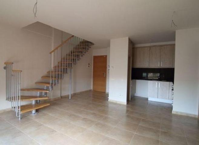 DÚPLEX CON TRASTERO Y PARKING EN VENTA EN BREDA , GIRONA photo 0