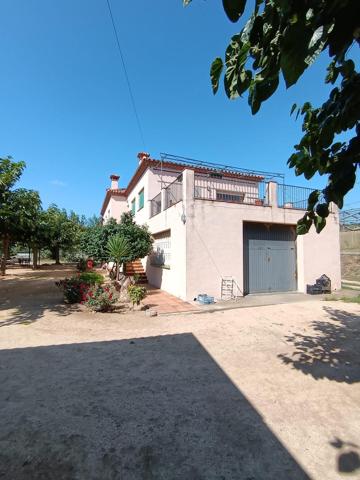 FINCA AGRARIA DE 23.000 M2 CON CASA DE 641M2 A LA VENTA EN ARGENTONA — BUEN ACCESO Y ENTORNO TRANQUILO photo 0