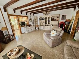 PLANTA BAJA CON TERRAZA DE 162 M2 Y GARAJE PRIVADO PARA 4 COCHES EN VENTA EN CALELLA photo 0