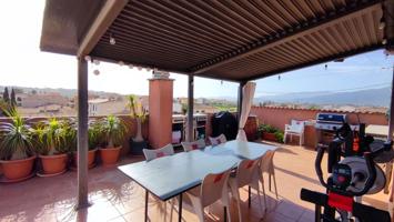 MAGNÍFICO ÁTICO CON GRAN TERRAZA Y DOS PLAZAS DE PARKING EN SANTA MARIA DEL CAMI photo 0