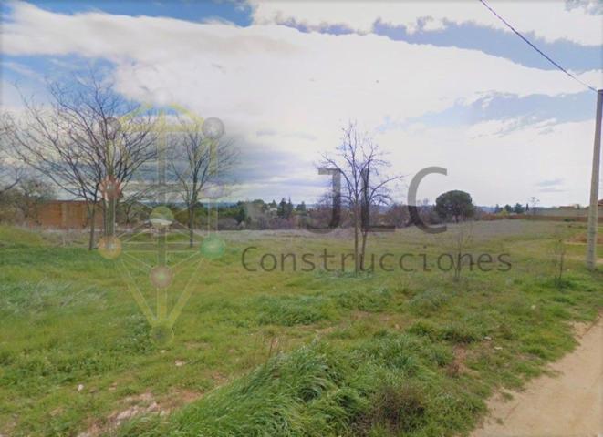 Terreno Urbanizable En venta en Pueblo, Ribatejada photo 0
