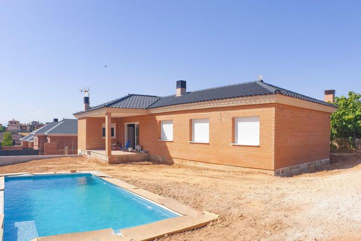 PARCELA CON PROYECTO EN LOS ARENALES POR 93000 photo 0