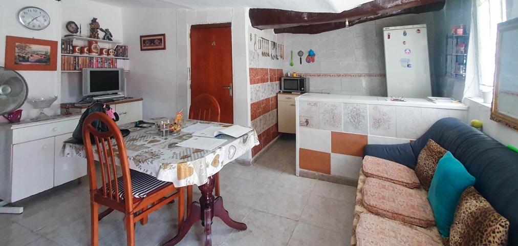 ¡Oportunidad Única! Encantadora Casa de Pueblo en Córcoles, Sacedón photo 0