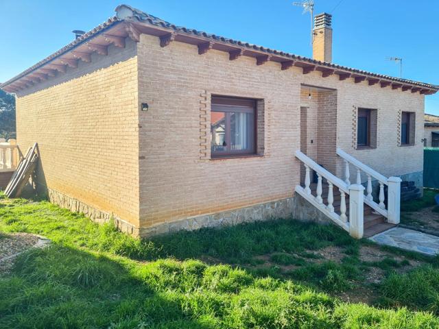 PRECIOSO CHALET SEMINUEVO POR EL PRECIO DE 249.999€ photo 0