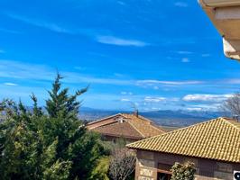 Ubicación inmejorable a dos minutos del núcleo urbano, con la mayor tranquilidad y vistas. photo 0