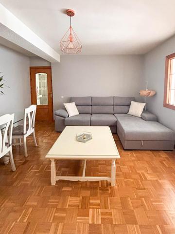 ✨ Vivienda lista para entrar a vivir en el barrio de Barajas ✨ photo 0