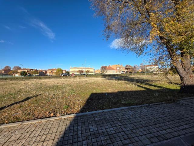 Terreno Urbanizable En venta en Casar El, El Casar photo 0