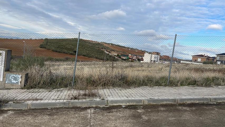 Terreno Urbanizable En venta en Castilla La Mancha, El Casar photo 0