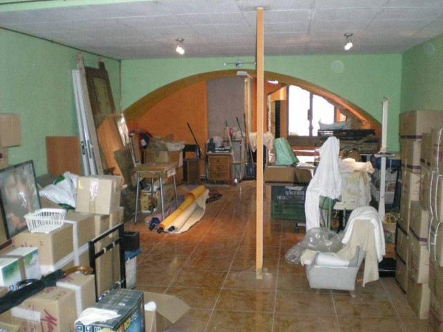 LOCAL COMERCIAL EN VENTA photo 0