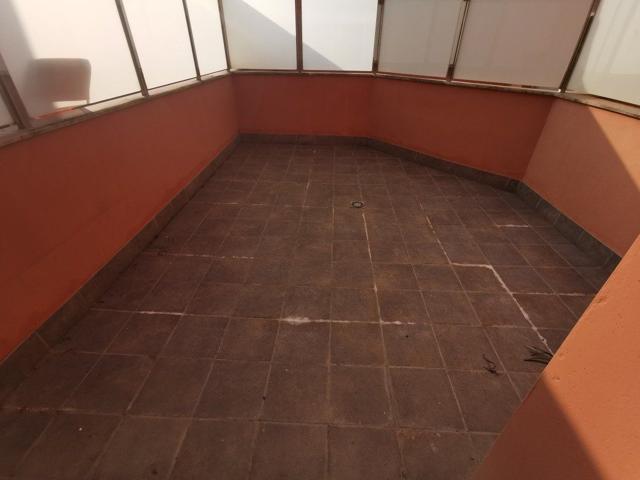 PISO SEMINUEVO EN VENTA CON TERRAZA , 2 PARQUINGS Y TRASTERO photo 0