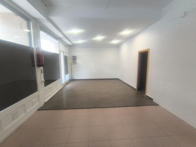 LOCAL EN VENTA photo 0