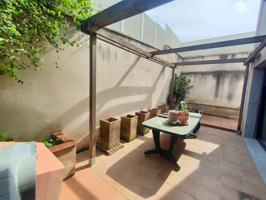 CASA ESQUINERA EN VENTA CON 2 TERRAZAS 90M2-30M2 Y GARAJE 60M2 photo 0