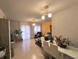 PISO EN VENTA CON TERRAZA, TRASTERO Y PARQUING photo 0