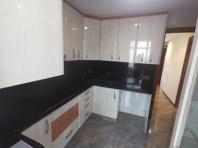 PISO SEMIREFORMADO EN VENTA photo 0