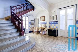 ¡Impresionante Casa Señorial en el Centro de Arenys de Mar! photo 0