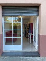 ¡Oportunidad Única! Local Comercial de 99 m² con Entrada para Vehículo photo 0