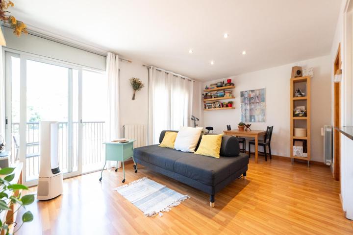 ¡Dúplex Loft en Arenys de Munt, Listo para Tu Nueva Aventura! photo 0