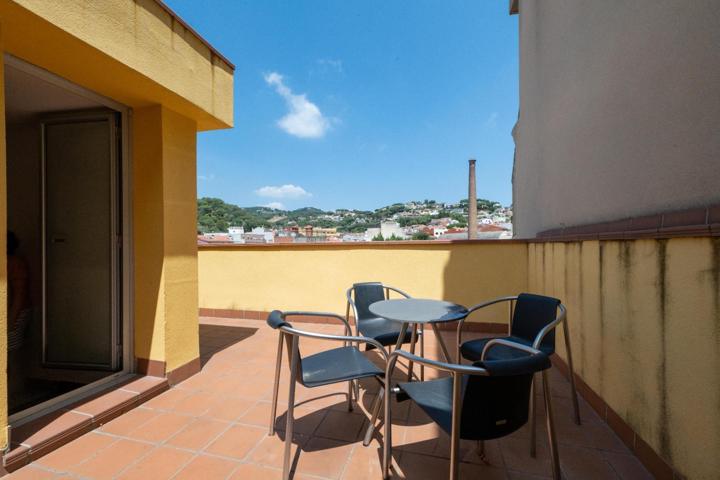¡Dúplex Loft en Arenys de Munt, Listo para Tu Nueva Aventura! photo 0