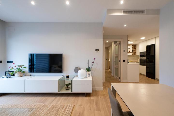 Exquisito apartamento seminuevo a pasos de la playa en Calella photo 0