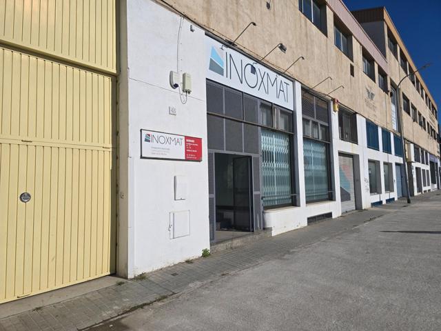 Nave Industrial en Venta – Espacio Versátil y Estratégico en Mataró photo 0