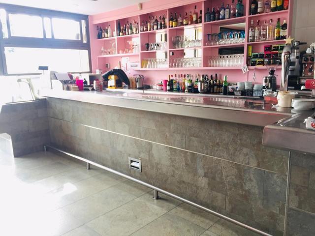 LOCAL EN MUY BUEN ESTADO!!! photo 0