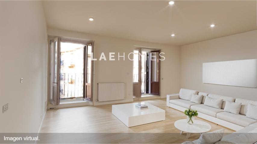 Piso exterior en venta en Gros, San Sebastián – Luminoso, céntrico y con 3 balcones photo 0