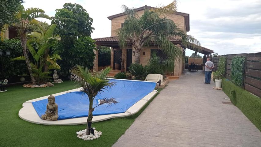 Casa independiente con parcela en el Raal photo 0