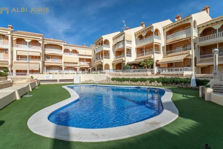 Piso En venta en Calas De Santiago Bernabeu, Santa Pola photo 0