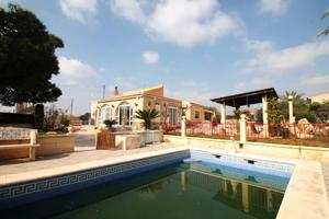 Casa En venta en Crevillente-Albatera, Crevillent photo 0