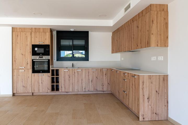 ¡OBRA NUEVA - CASA ADOSADA EN LA HORTA DE SANTA MARIA, LA LLOSA! photo 0