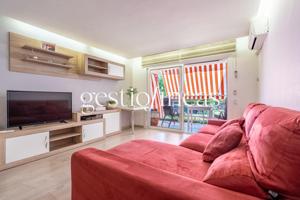 ¡Tu nuevo hogar junto al mar te espera en Cambrils! photo 0