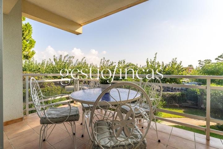 Encantador piso junto al paseo y la playa de Cambrils photo 0