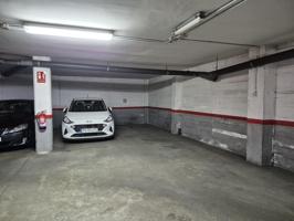 Plaza de garaje mediana en el Puerto de Cambrils photo 0