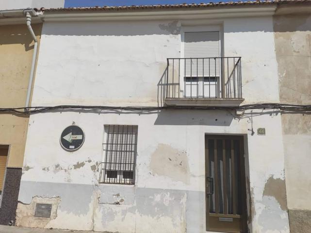Apartment For sale in Calle Madrid 7, Cañamero, Cáceres photo 0