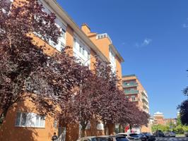Piso En alquiler en San Jorge, Pamplona photo 0