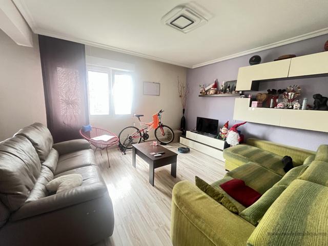 Piso En venta en Milagrosa Con Avenida Zaragoza, Pamplona photo 0