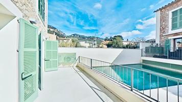 Planta baja con piscina y parking photo 0
