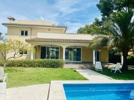 Chalet con piscina en Sol de Mallorca photo 0