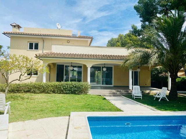 Chalet con piscina en Sol de Mallorca photo 0