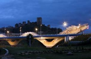 Edificio en Alcalá de Guadaira photo 0