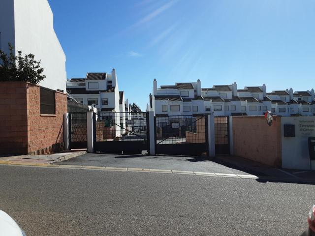 Vive el encanto de El Portil en esta espectacular casa adosada 🏡🌊 photo 0