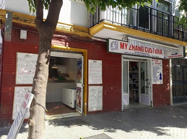 ¡Gran oportunidad en zona Arroyo - Santa Justa! Bajo a reformar o ideal para negocio photo 0
